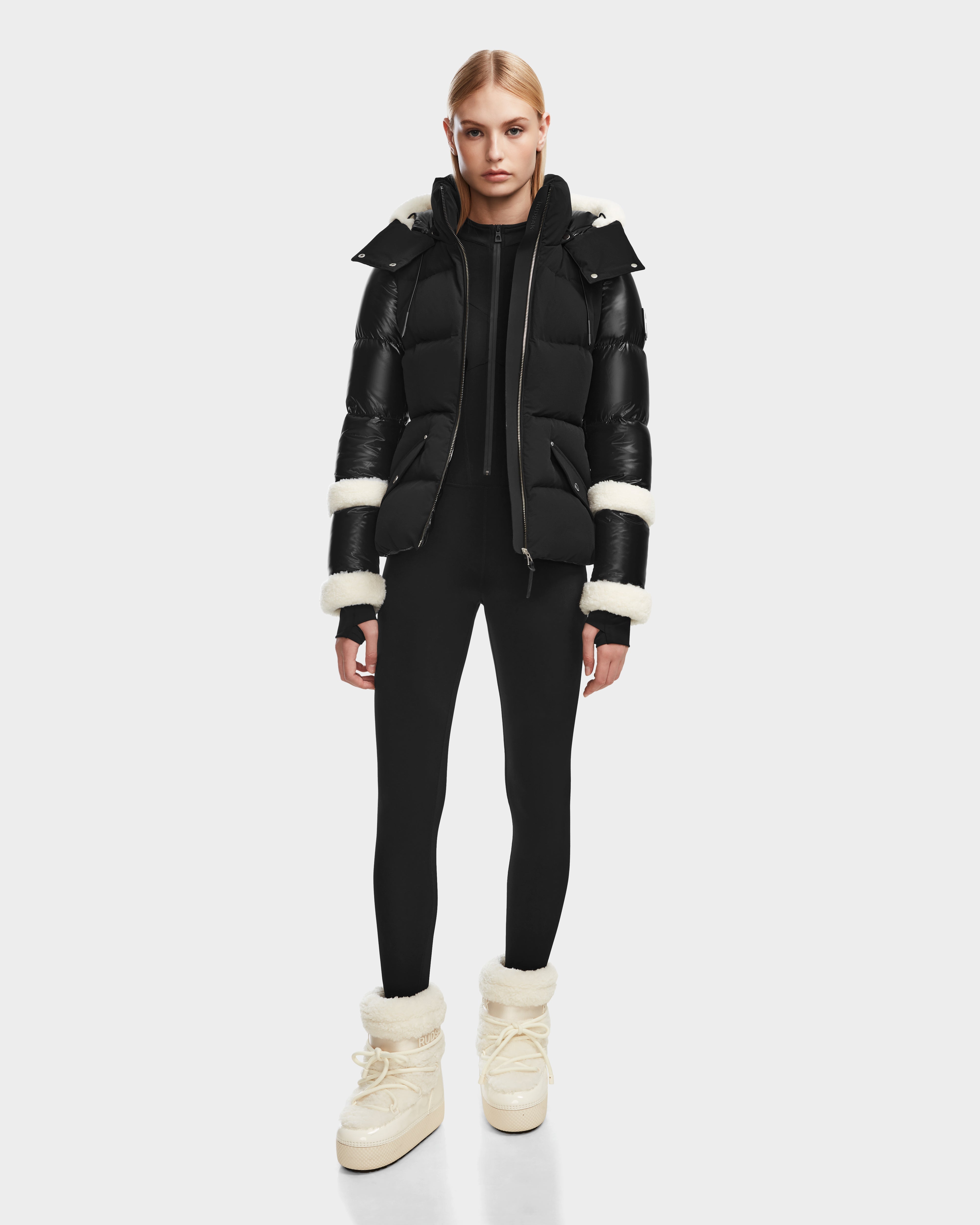 Black/Iceland