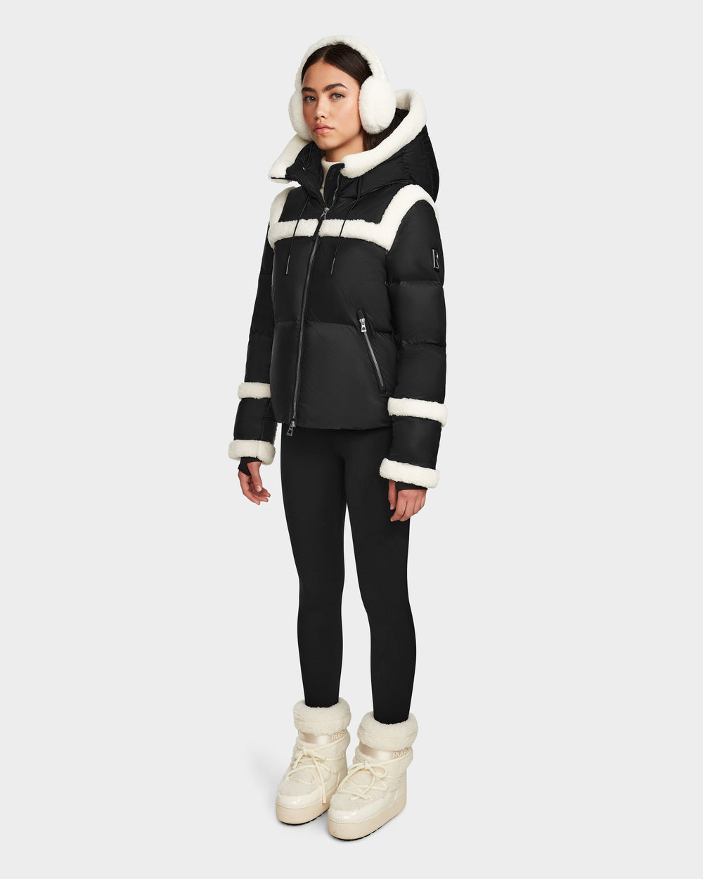 Black/Vanilla