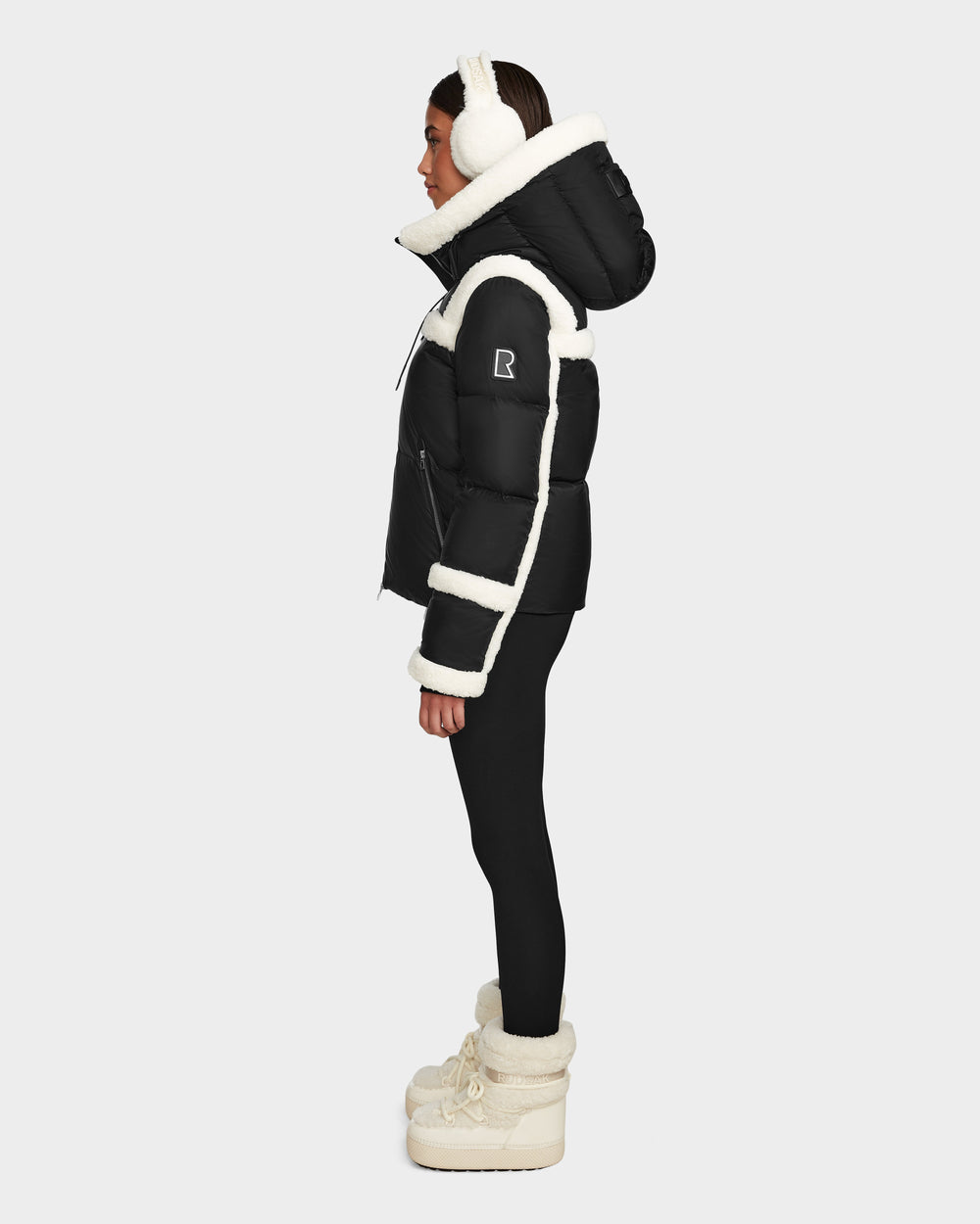 Black/Vanilla
