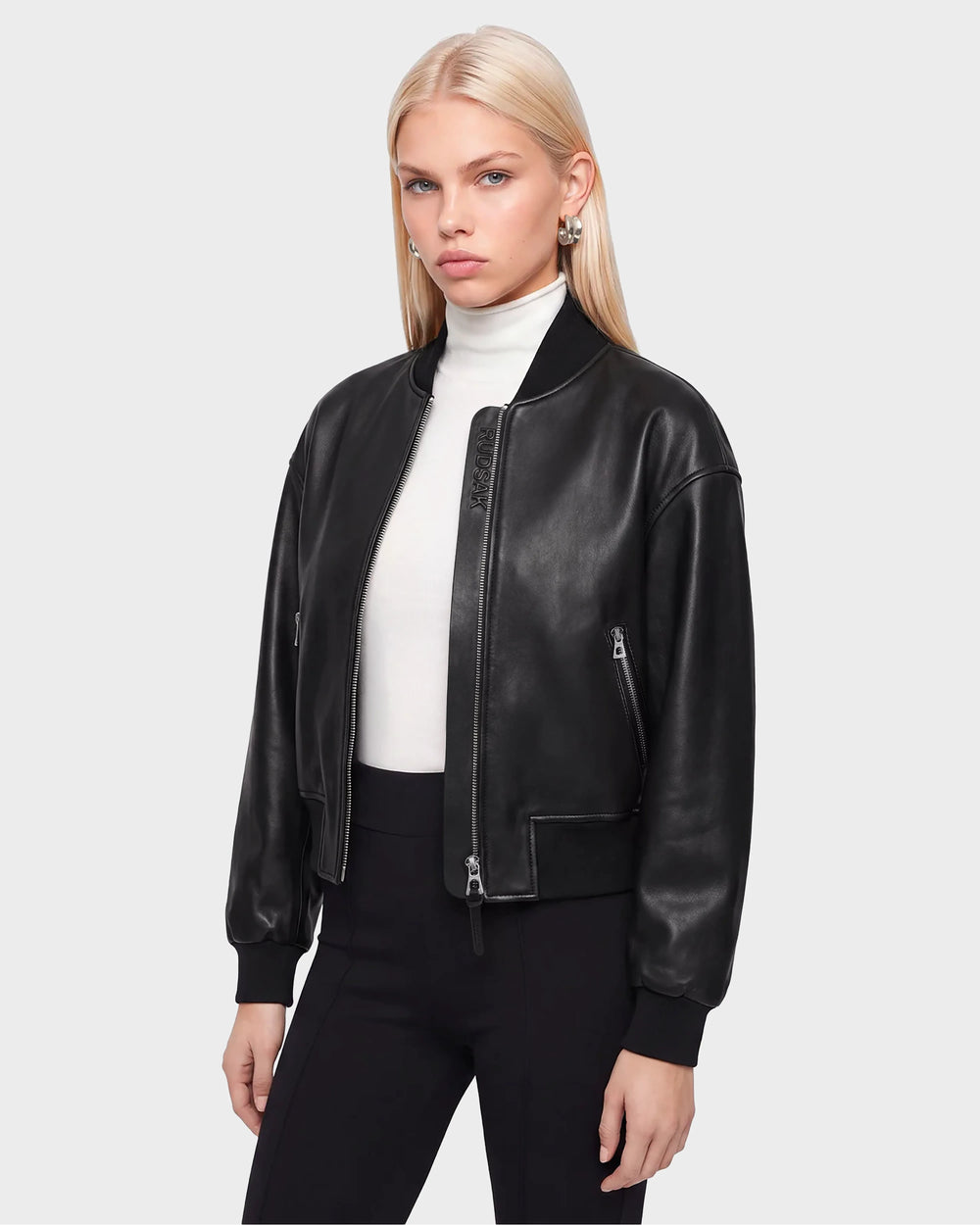 XS