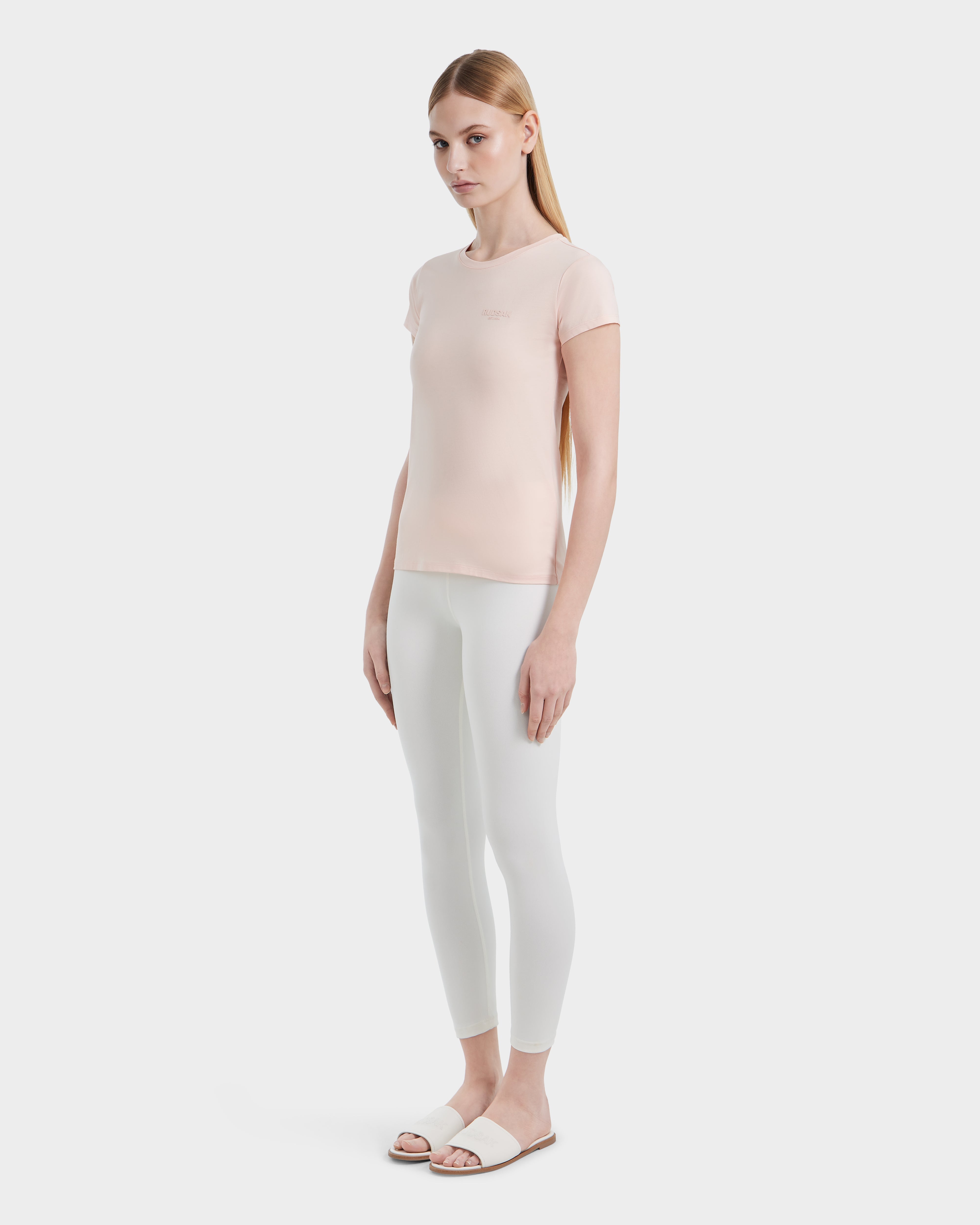 XS