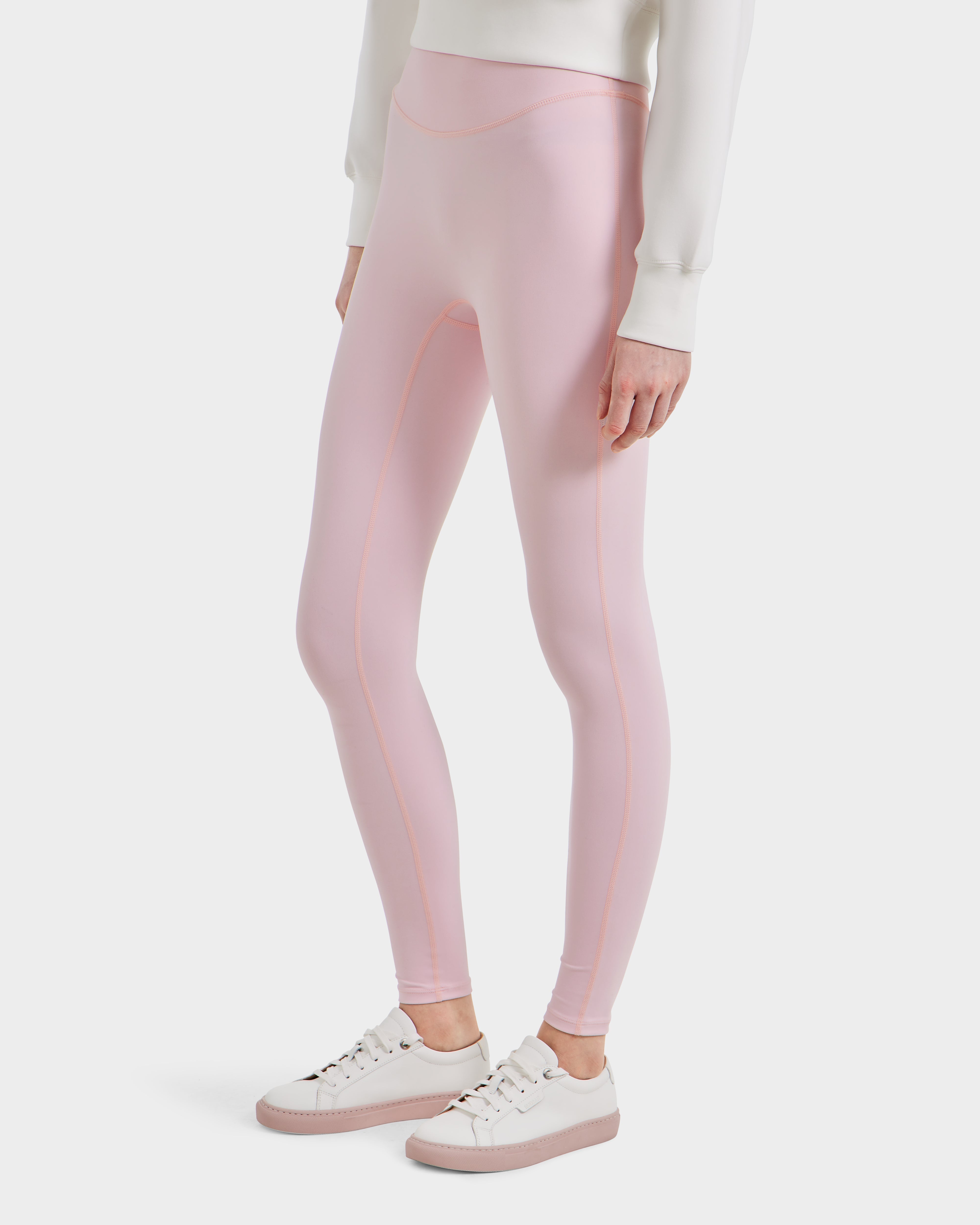 XS